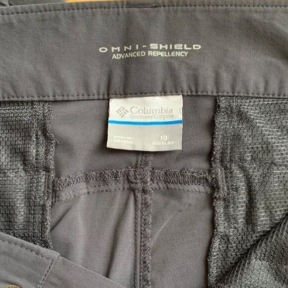 COLUMBIA Grey Omni-Shield Convertible Hiking Pants - Picture 4 of 7